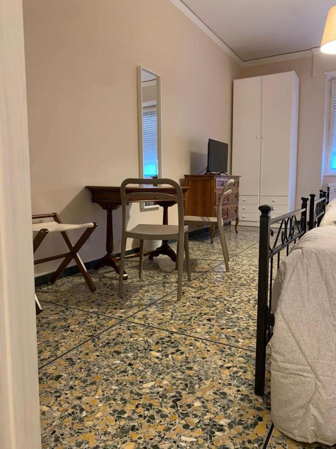 Ameli Room Florencia Exterior foto